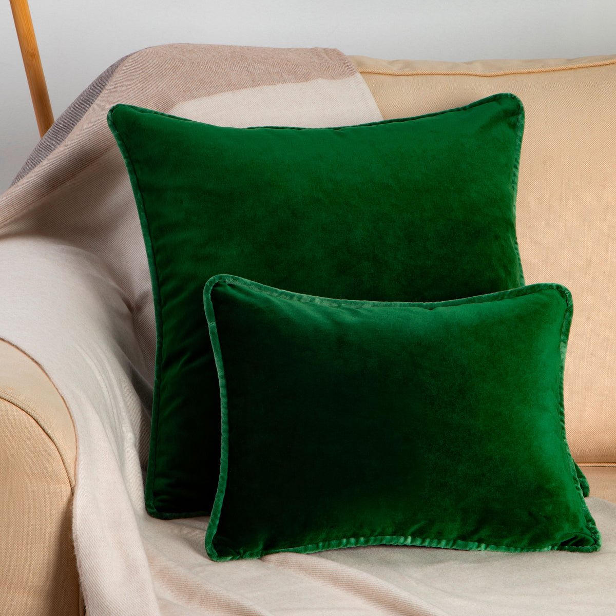 Cuscino Elasticizzato In Velluto Per Divano – Verde, Misura 50-70 Cm, Con Orlo Elastico, Fodera Morbida Lavabile - 4